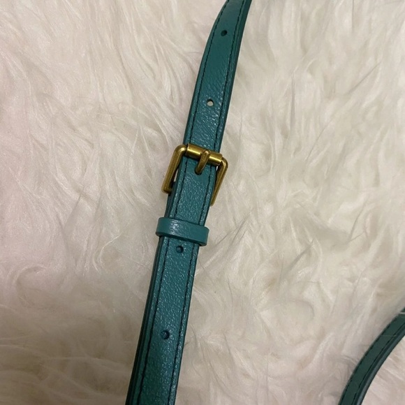 Host Pick!❤️Fossil Sydney Satchel - Picture 2 of 6